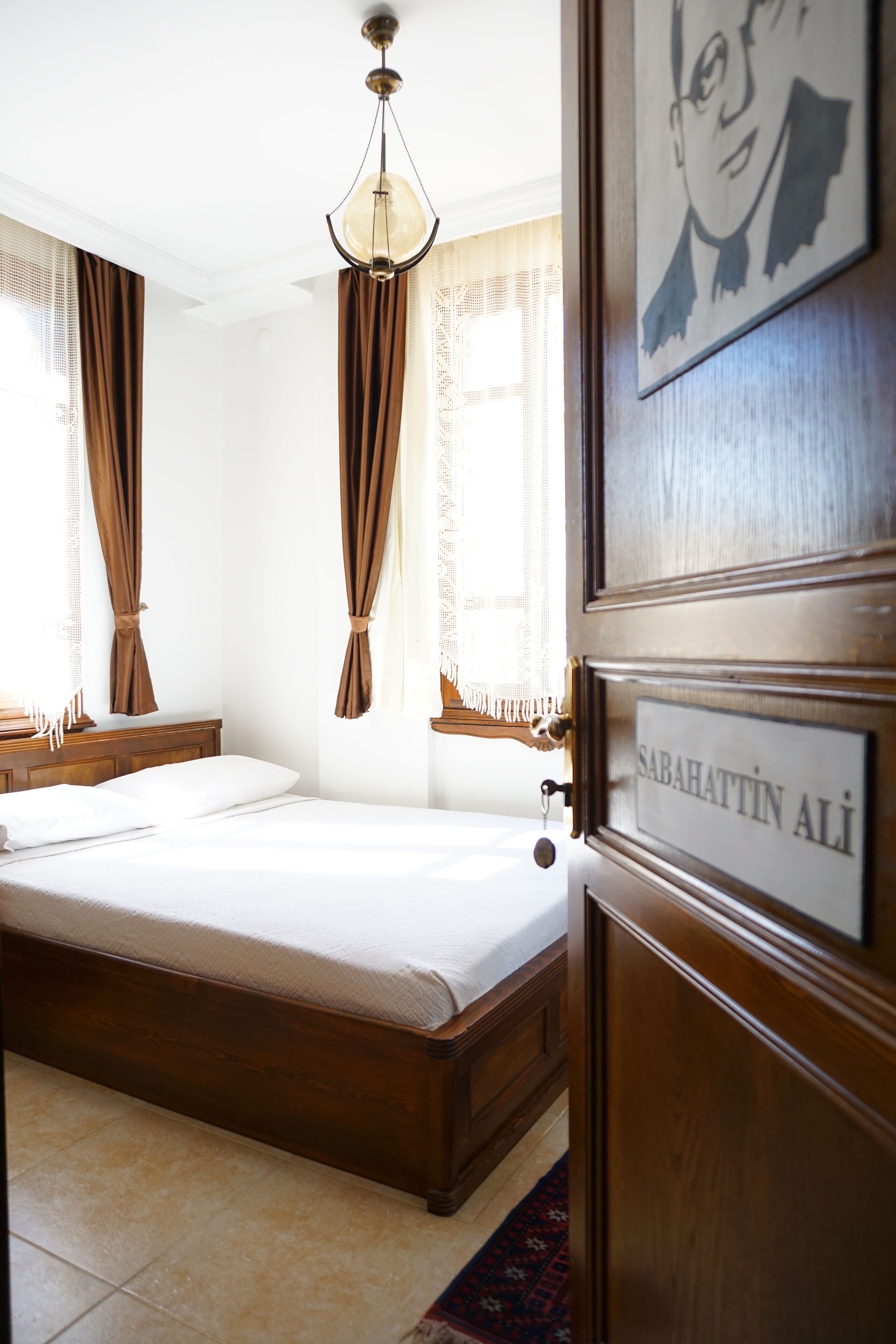 1 bedroom, desk, soundproofing, free wifi