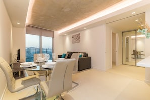 Interior - Excel Lux Apartment (London)
