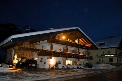 ALP-CHALET Ferienwohnungen Kleinwalsertal