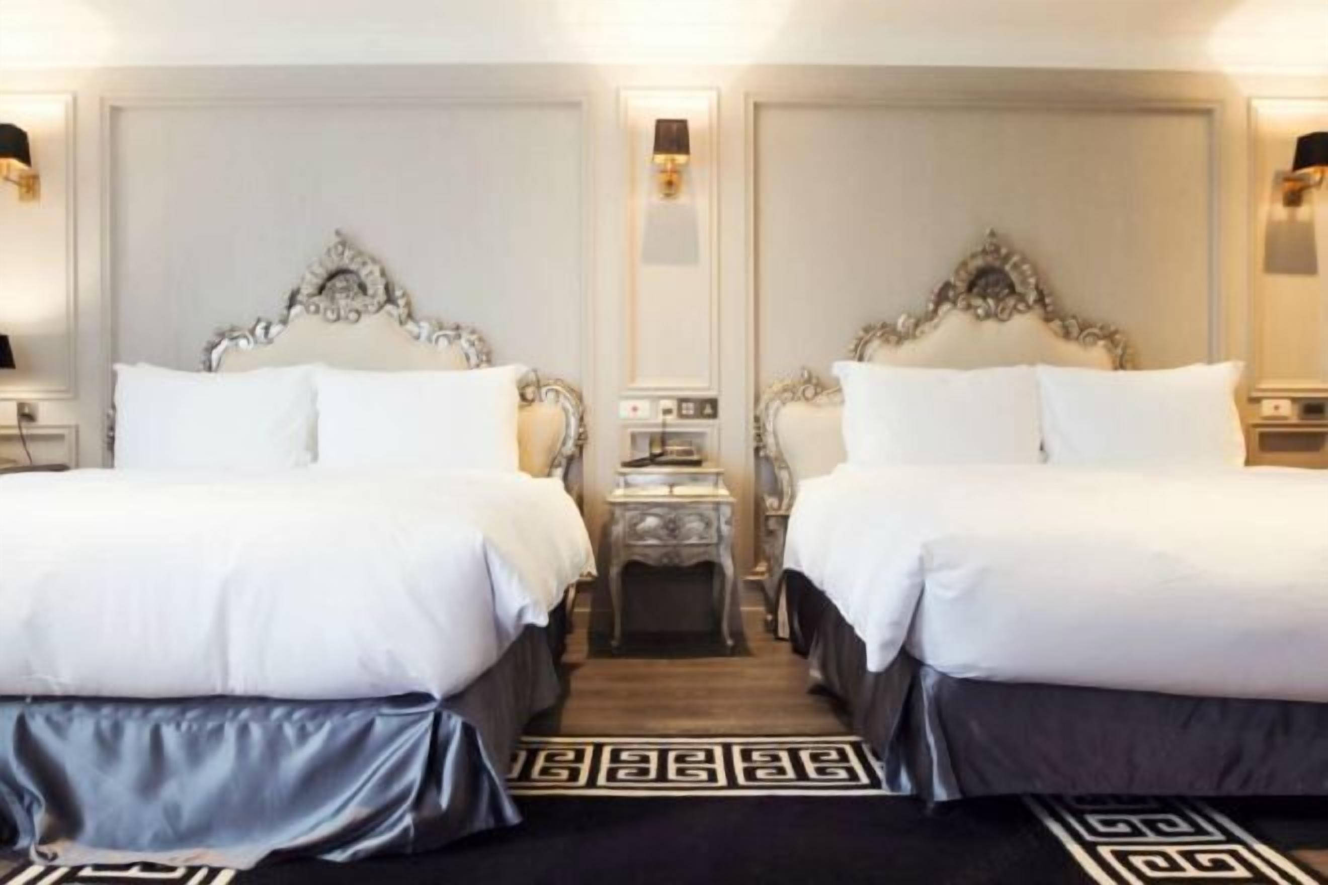 1 bedroom, premium bedding, pillow-top beds, individually decorated