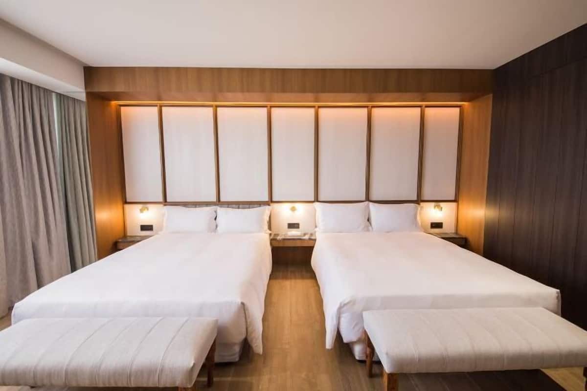 1 bedroom, premium bedding, pillow-top beds, individually decorated