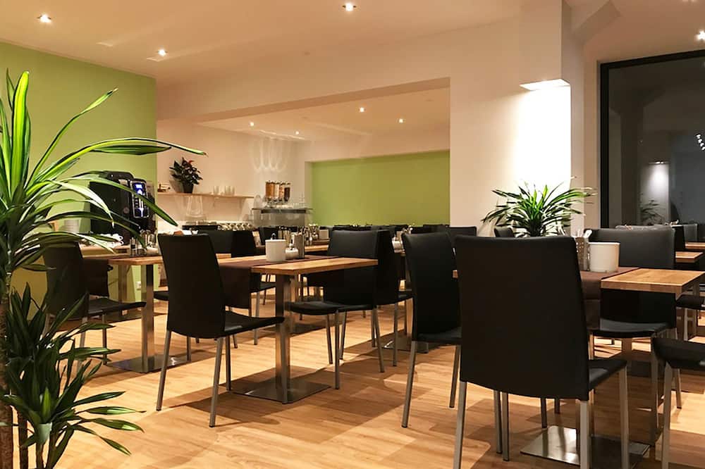 Montagehotel Business & City