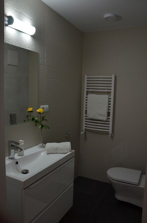 Studio Deluxe (Warszawa) | Salle de bain