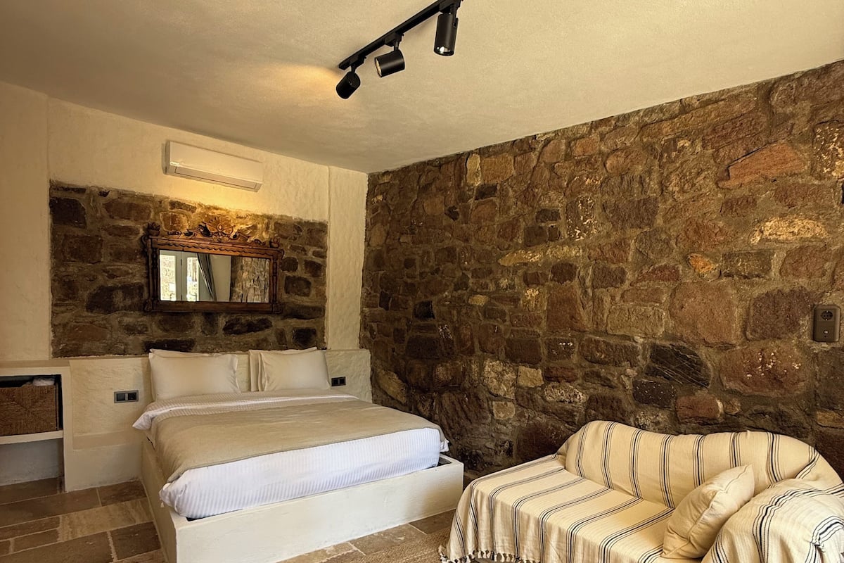 Junior Double Room
