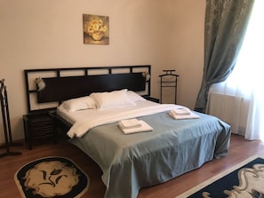 Junior-Suite | Hochwertige Bettwaren, Zimmersafe, schallisolierte Zimmer