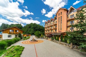 Front of property - Fantasia Hotel (Poliana)