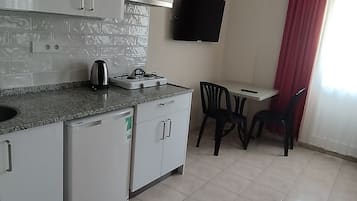 公寓, 1 間臥室 | 私人廚房 | 電冰箱、爐台、電熱水壺、鍋具/餐盤/廚房用品