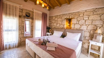 Quarto standard | Escrivaninha, quartos à prova de som, Wi-Fi de cortesia