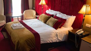 Coffres-forts dans les chambres, bureau, fer et planche Ă repasser