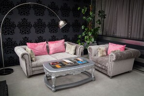 LED TV, fireplace, heated floors - Lybid Plaza (Khmelnytskyi)