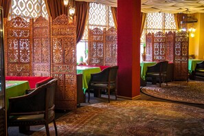Dining - Lybid Plaza (Khmelnytskyi)