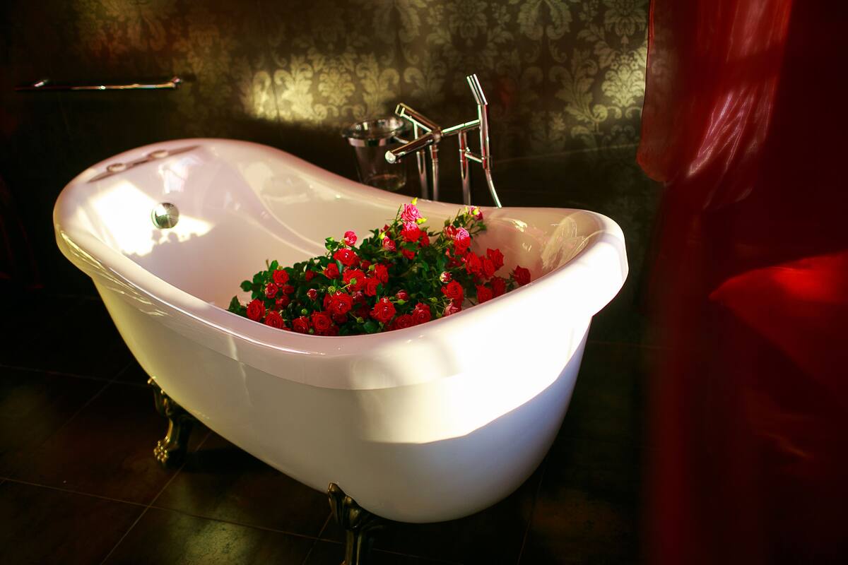 Suite Exécutive | Baignoire relaxante profonde