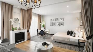 Premium bedding, in-room safe, desk, soundproofing
