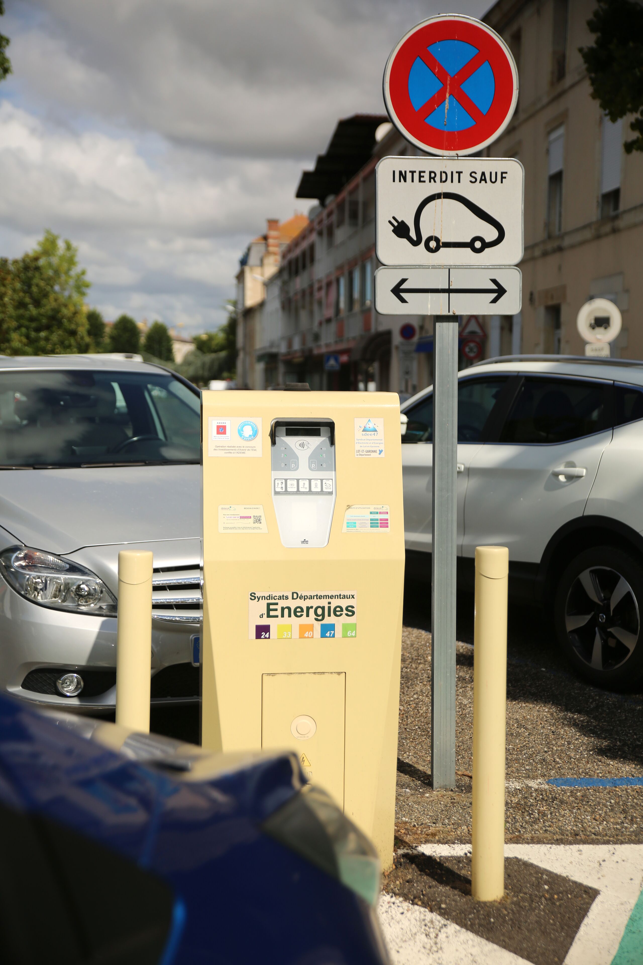electric car charging point