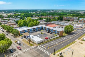 Front of property - Capitol Inn And Suites (Montgomery)