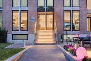 Exterior - Avani Rio Novo Venice Hotel (Venice)