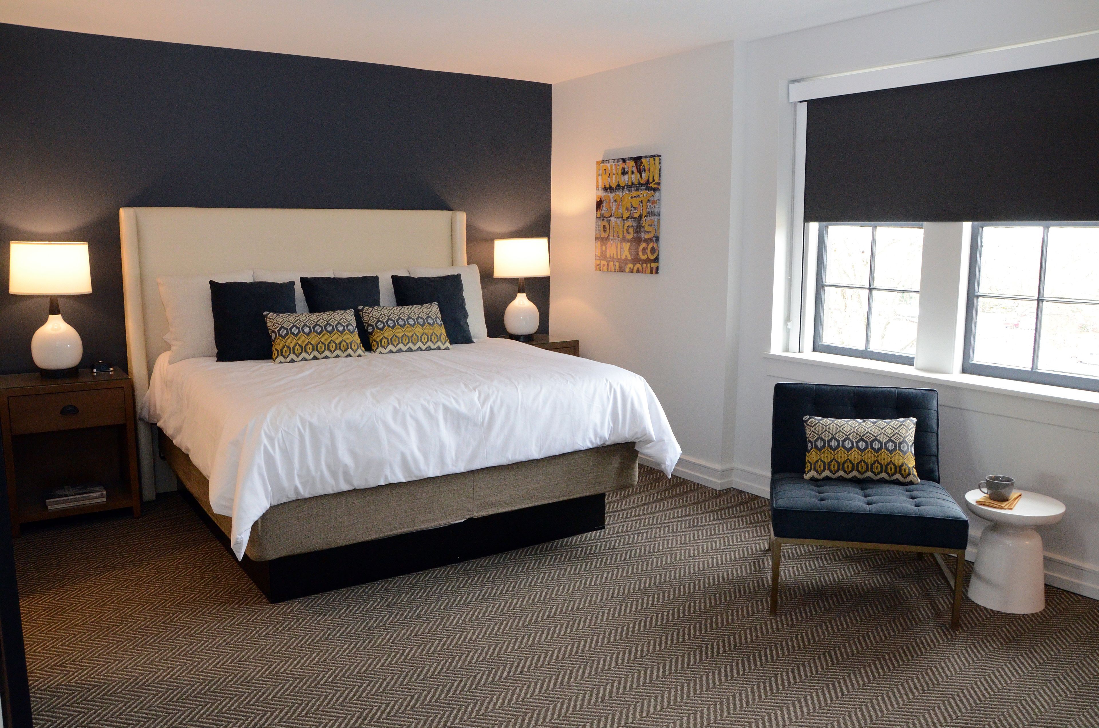 room, 1 king bed | premium bedding, desk, laptop workspace, iron/ironing board