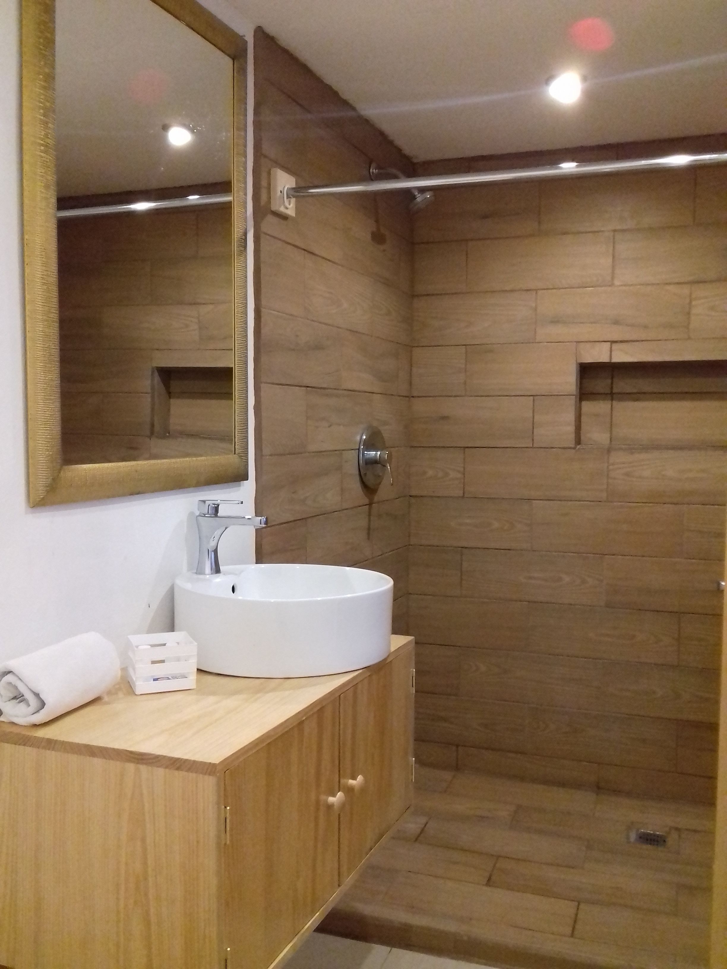 double room, 2 double beds | bathroom | shower, free toiletries, towels, soap