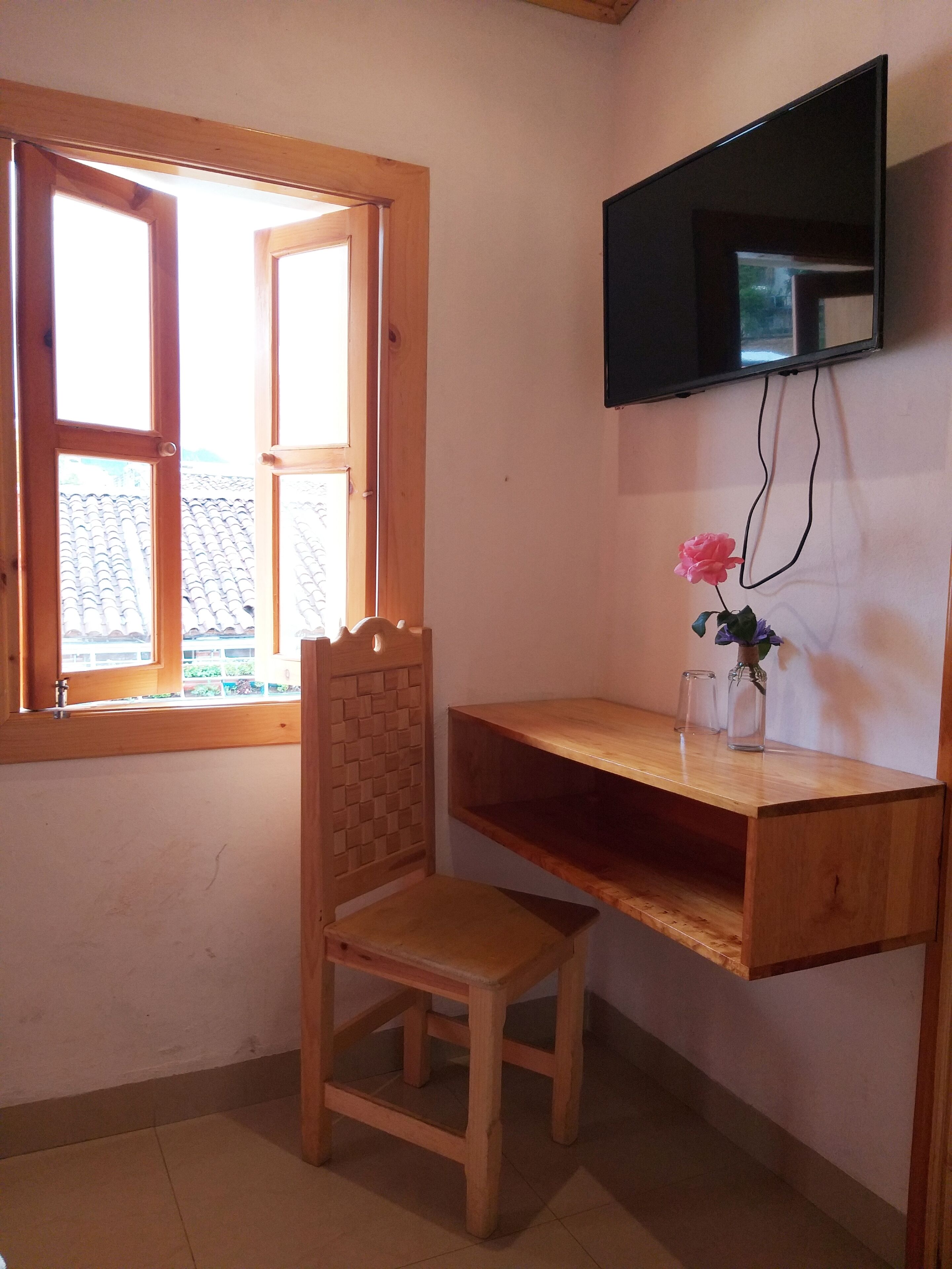 room, 1 king bed | 1 bedroom, iron/ironing board, free wifi, bed sheets