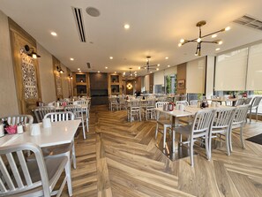 Restaurant - Vittoria Hotel and Suites (Niagara Falls)