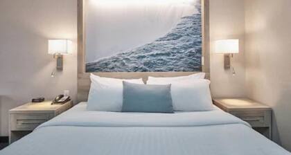 Vittoria Hotel and Suites