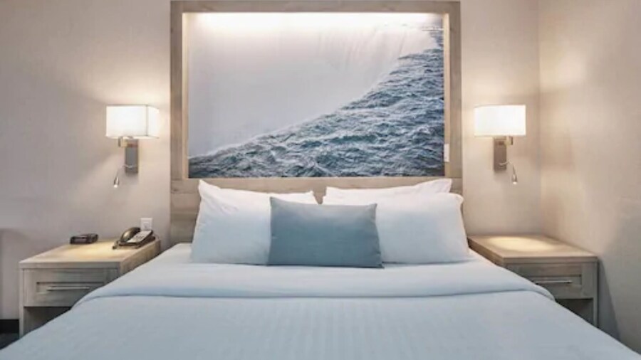 Vittoria Hotel and Suites