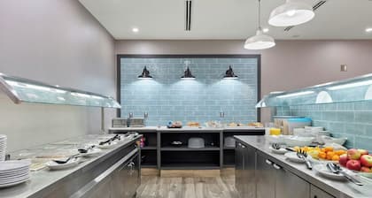 Vittoria Hotel and Suites