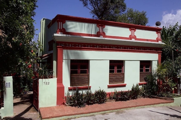 Front of property - Irradiante (Olinda)