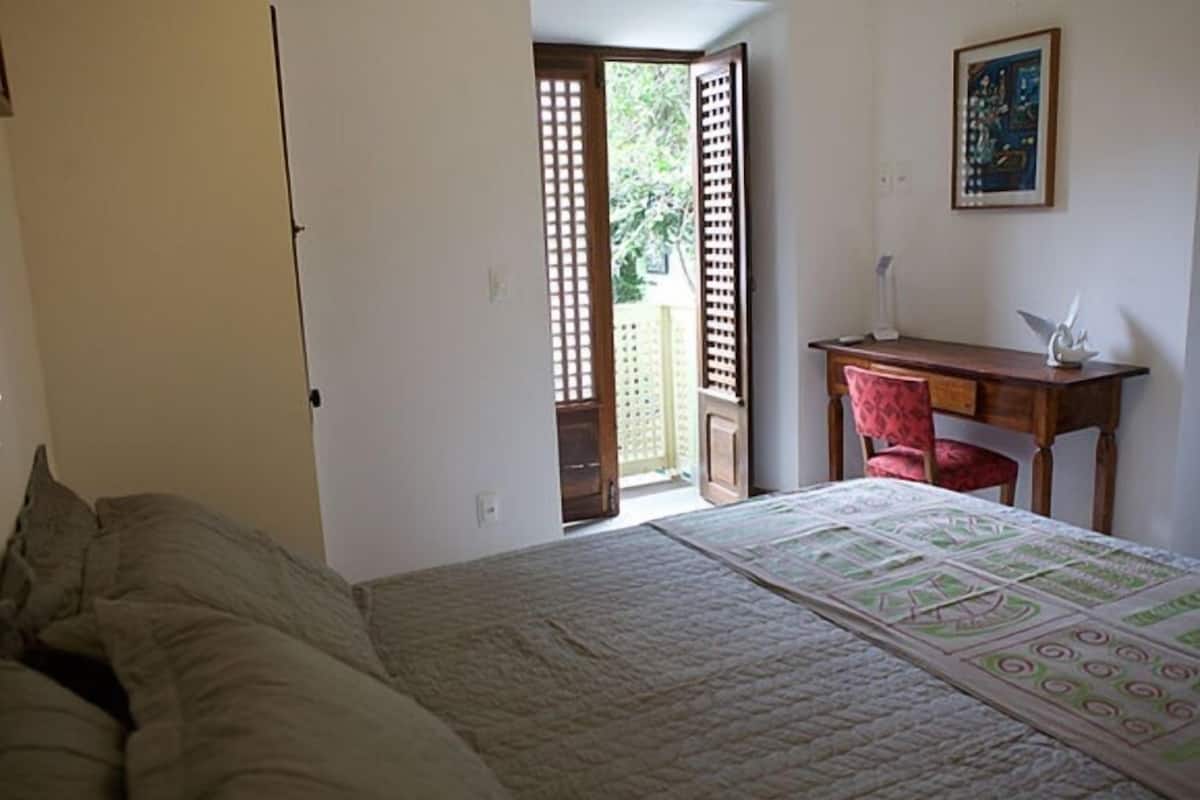 Suite, balcó | Wifi gratuïta i roba de llit 