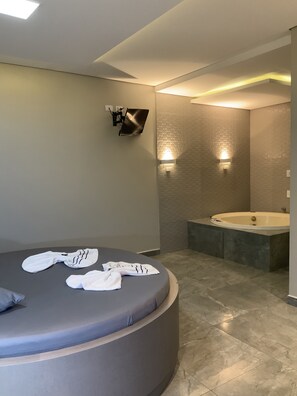 Comfort suite | 1 slaapkamer, een minibar, individueel gemeubileerd