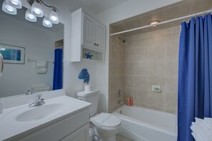 Condo | Bathroom