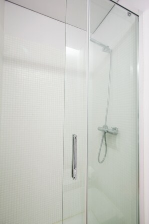 Haartrockner, Handtücher