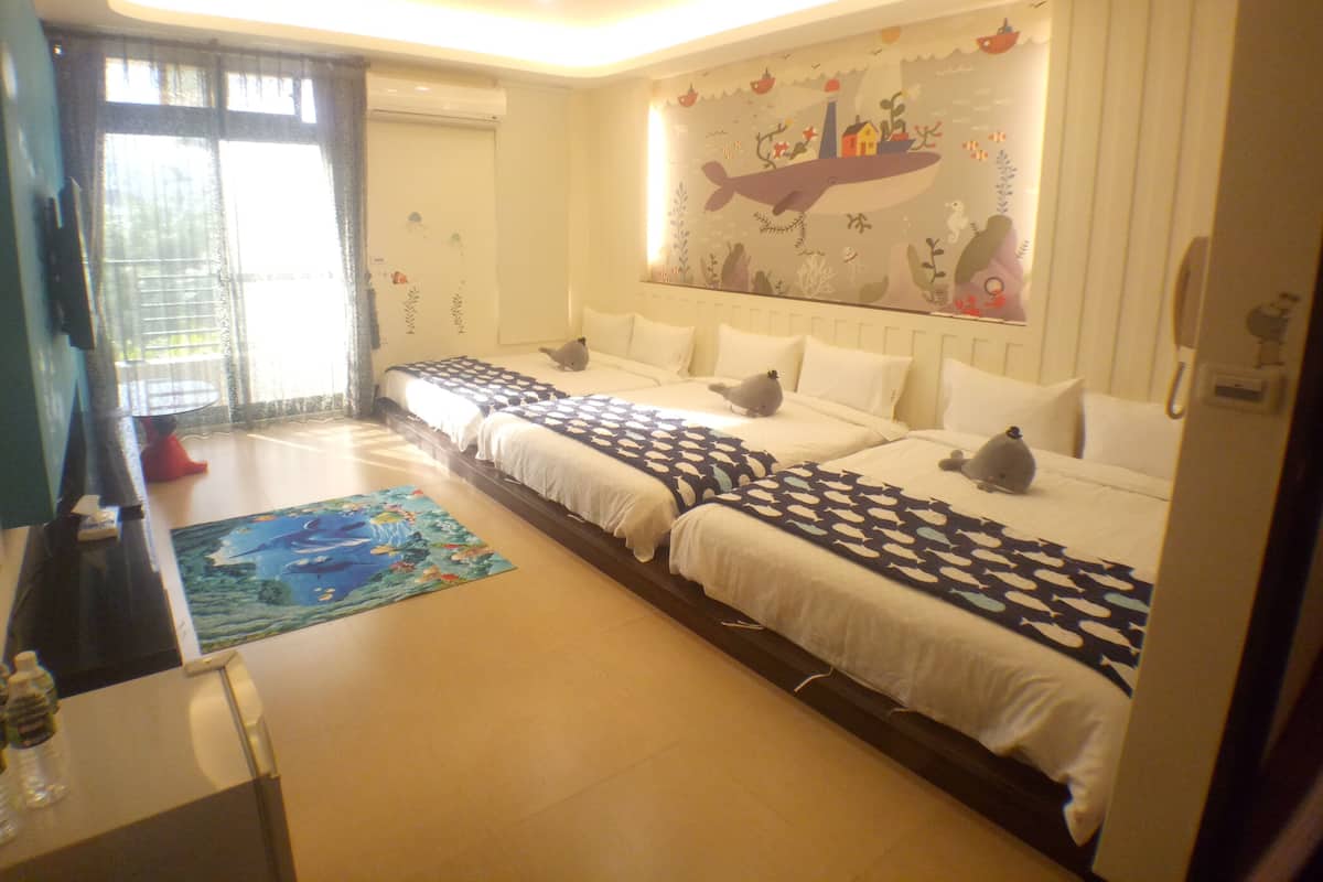 Habitación familiar, 1 habitación, vistas a la ciudad | Habitación infantil
