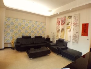 Televisión LCD 42 pulgadas con canales de televisión digitales