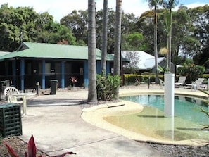 Outdoor pool - Plover - Executive Villa (Cams Wharf)