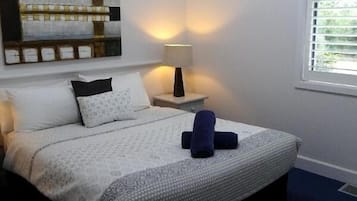 Villa, 3 Bedrooms | 3 bedrooms, iron/ironing board, WiFi