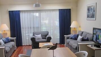 Villa, 3 Bedrooms | Living area