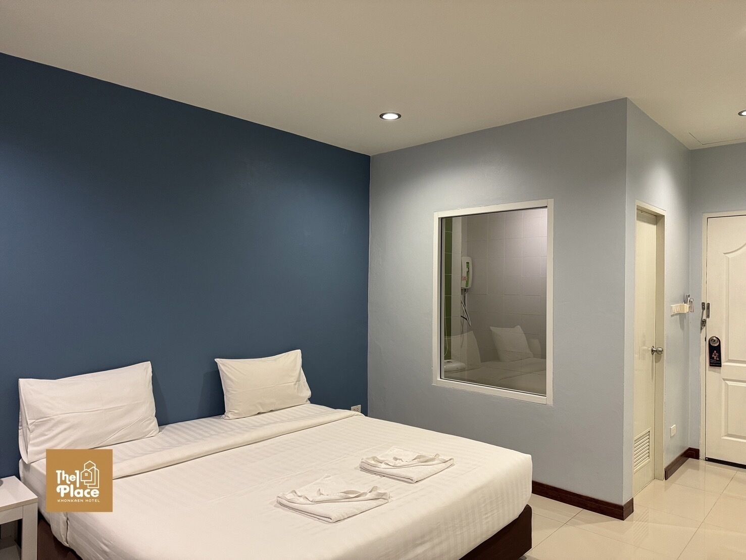 desk, blackout curtains, free wifi