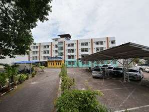 Aparcament sense assistència gratuït 