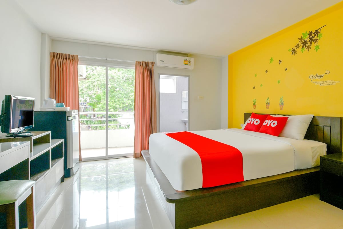 Minibar, escritorio y wifi gratis