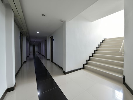 Escaleras. DD Residence Rayong