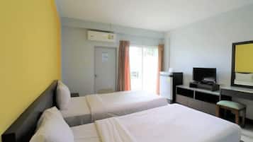 Minibar, escritorio, wifi gratis