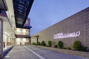 Front of property - Grand Kebonsari (Surabaya)