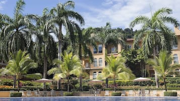 Piscina externa