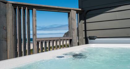 Sauna, jacuzzi, escalones hacia el océano, vista espectacular Manzanita Beach y Neahkahnie Mt