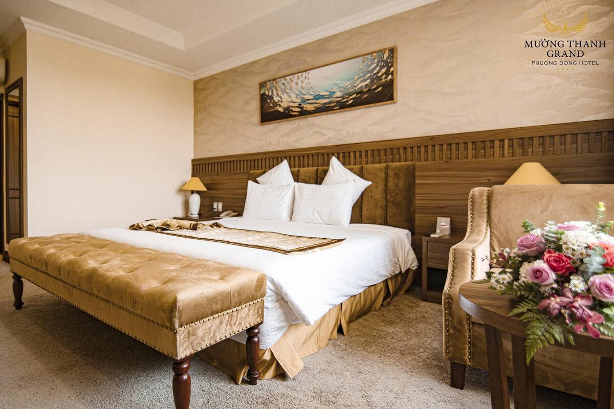 Minibar, in-room safe, desk, blackout curtains