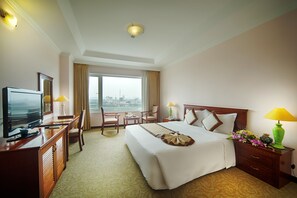 View from room - Muong Thanh Grand Phuong Dong Hotel (Vinh)