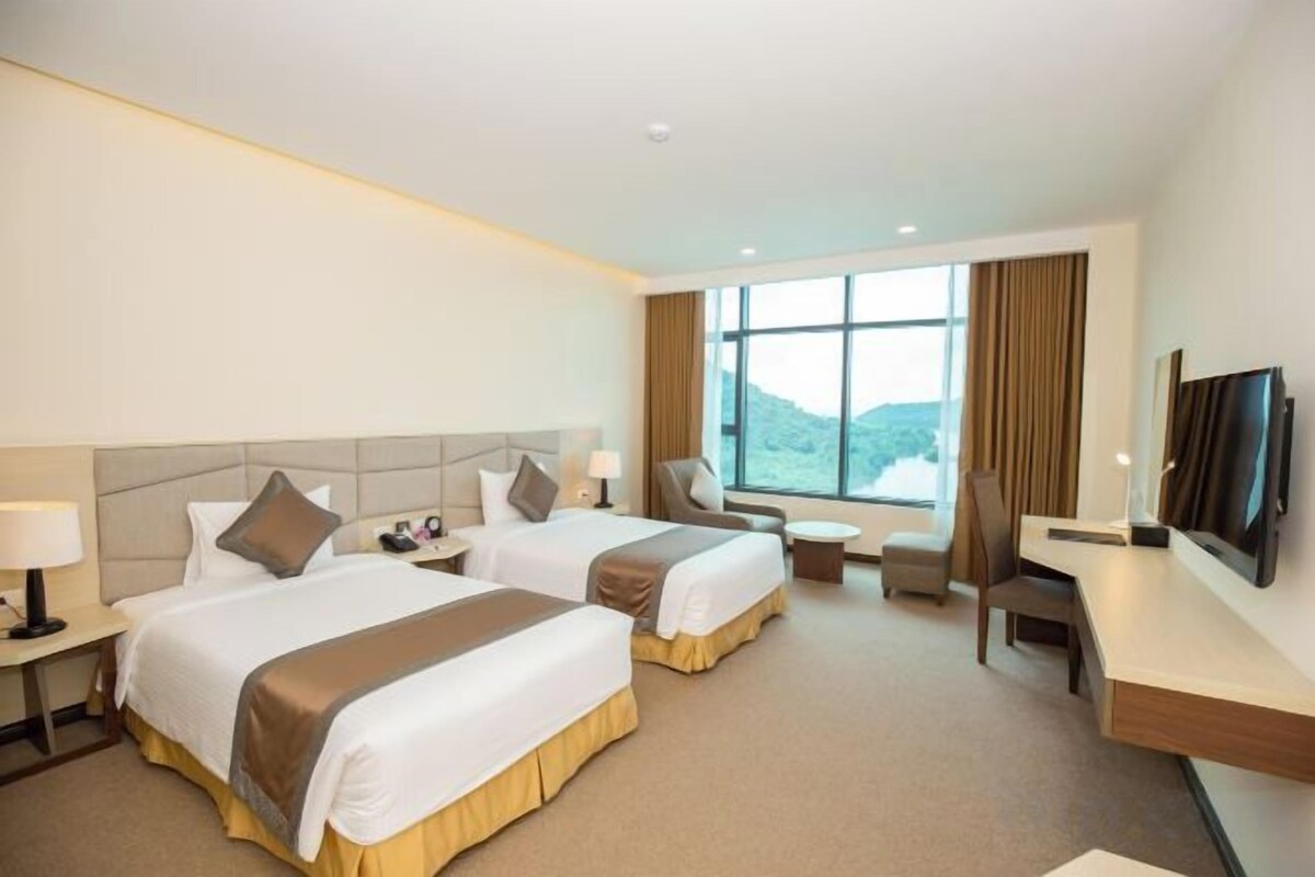 Minibar, in-room safe, desk, blackout curtains