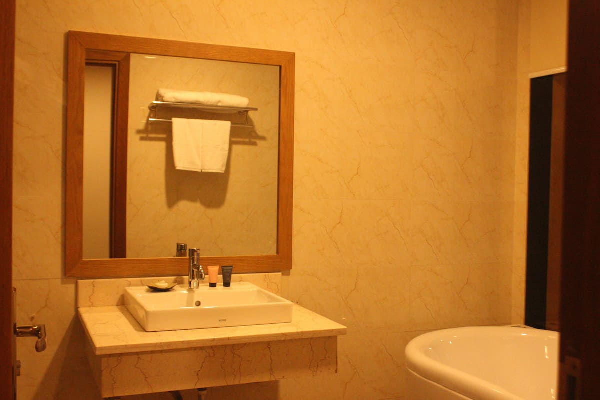 Deluxe-Doppelzimmer | Badezimmer