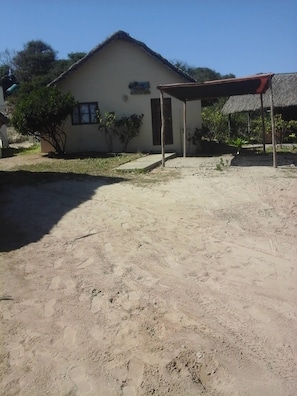 Exterior - Albatroz Lodge (Tofo)